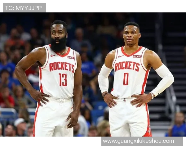 湖人火箭阵容全面对比分析谁能在季后赛中占据优势