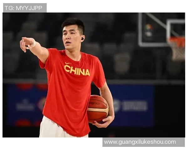 郭艾伦领衔中国男篮新征程展现拼搏精神与团队合作的力量