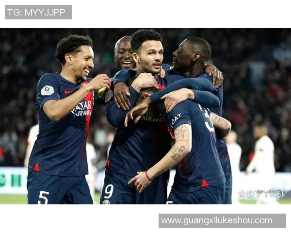 洛里昂主场迎战巴黎圣日尔曼期待精彩对决与激烈竞争